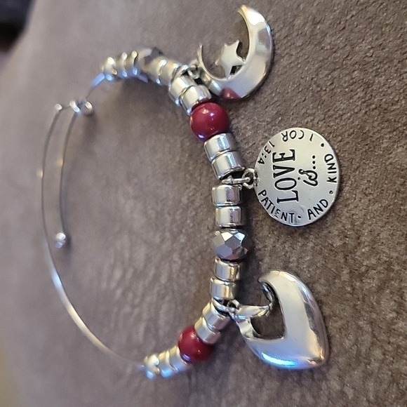 STAINLESS Steel Beaded Charm Christian Corinthians 13.4 Bangle Bracelet - Picture 4 of 4